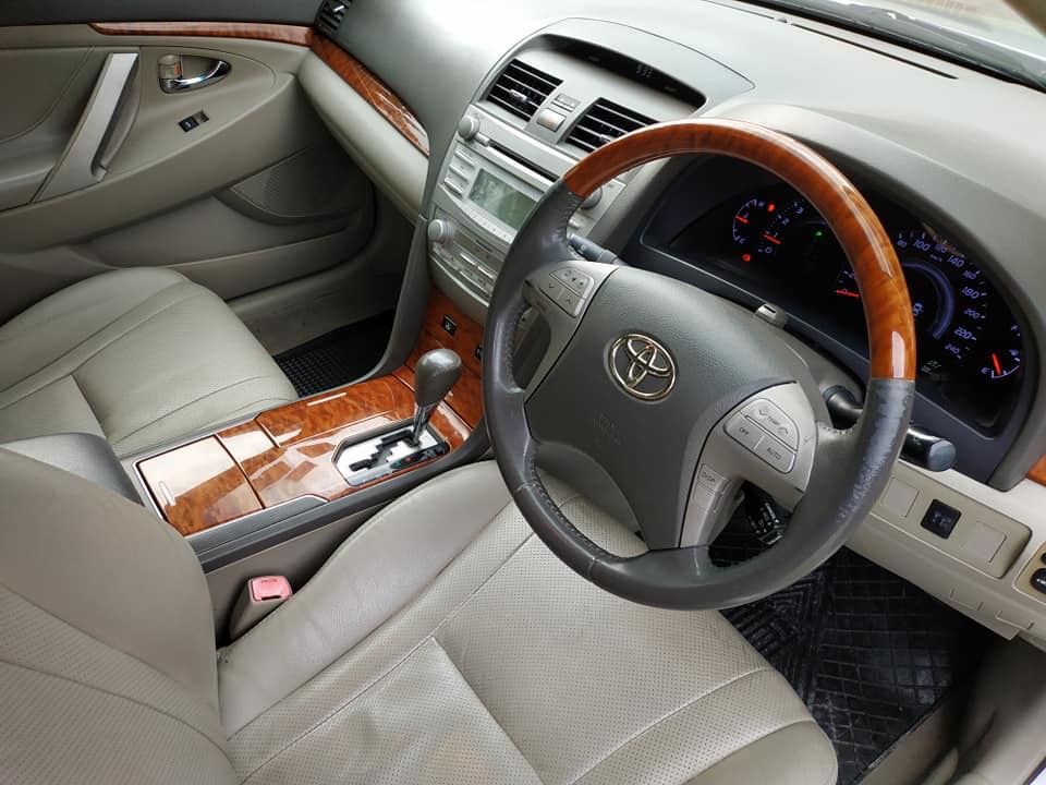 Toyota Camry (ACV40) ปี 2011 สีเงิน