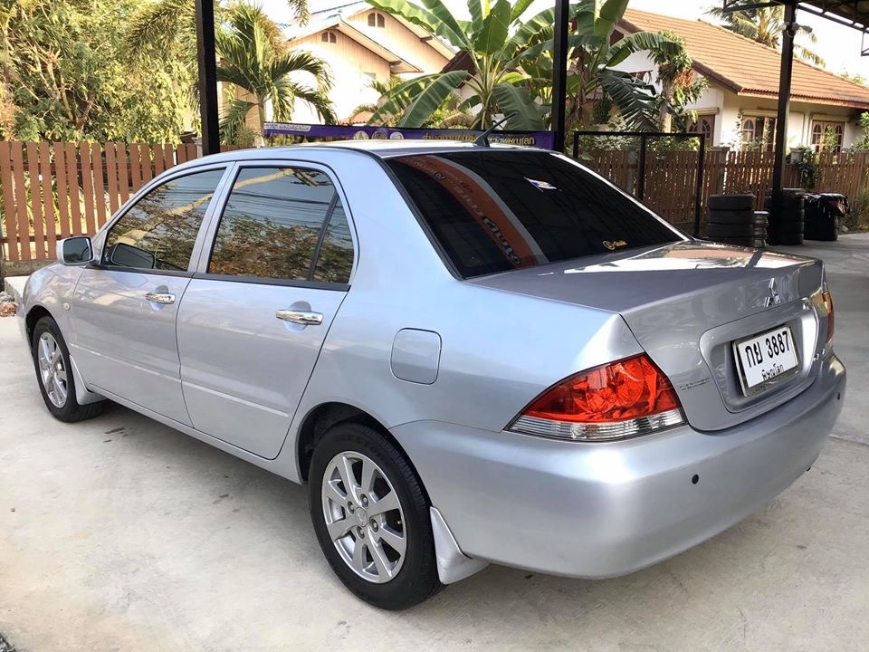 Mitsubishi Lancer Cedia ปี 2006 สีเงิน