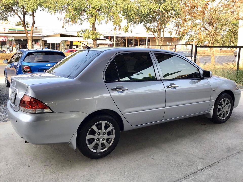 Mitsubishi Lancer Cedia ปี 2006 สีเงิน