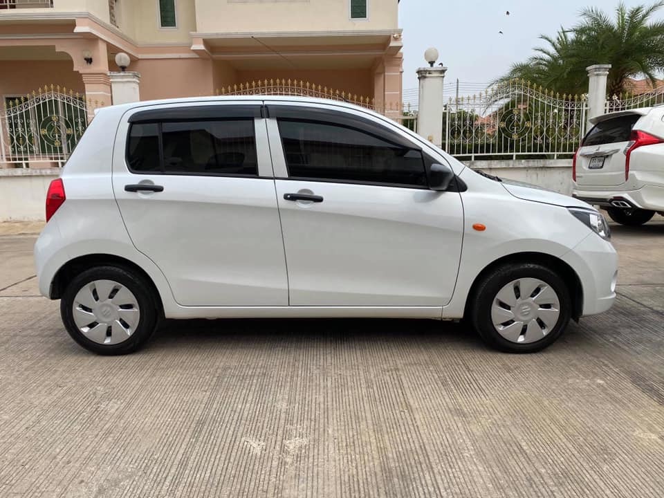 Suzuki Celerio ปี 2018 สีขาว