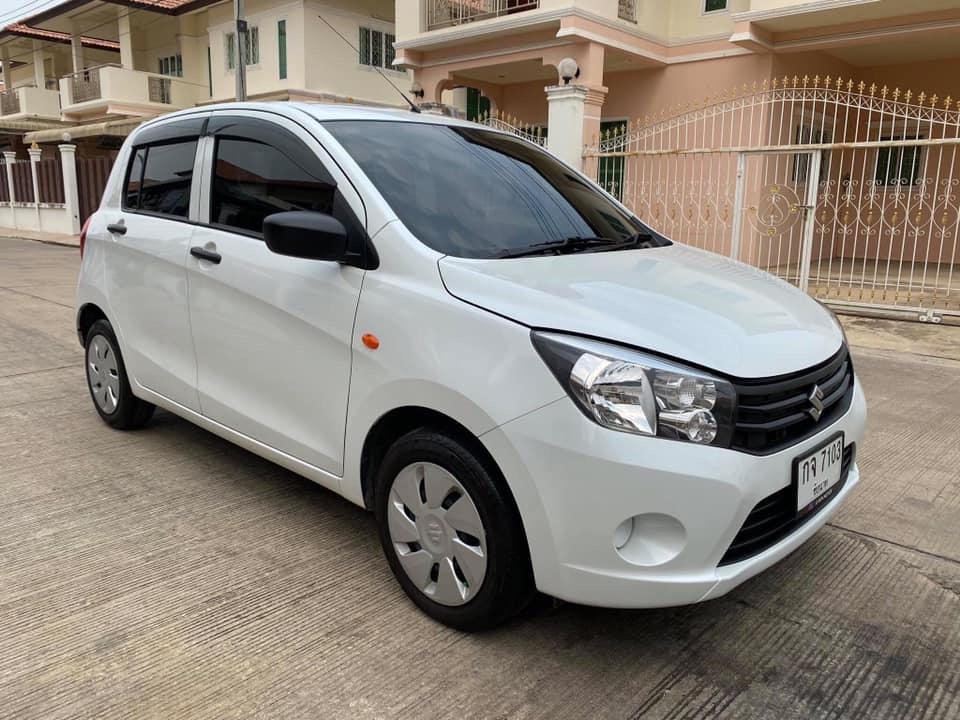 Suzuki Celerio ปี 2018 สีขาว