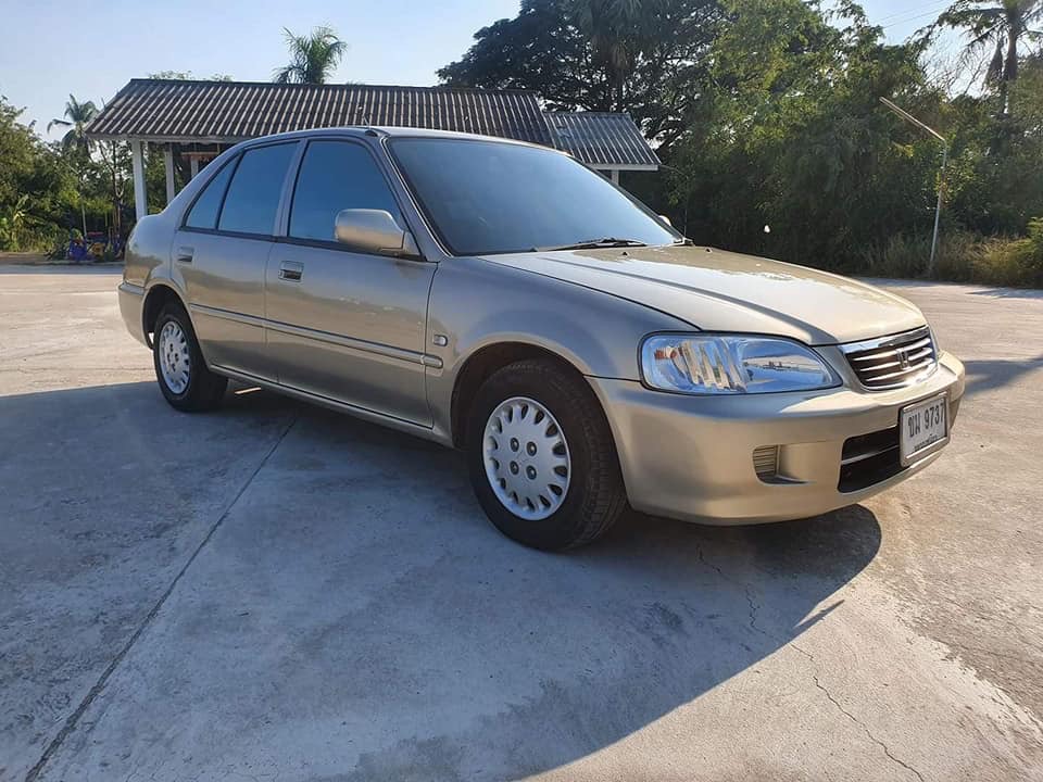 Honda City Type-Z ปี 2002 สีทอง