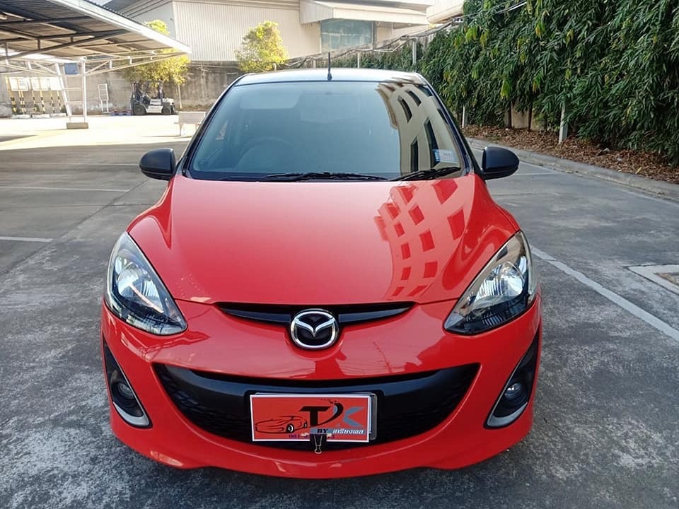 Mazda 2 Sports (5 ประตู) ปี 2010 สีแดง