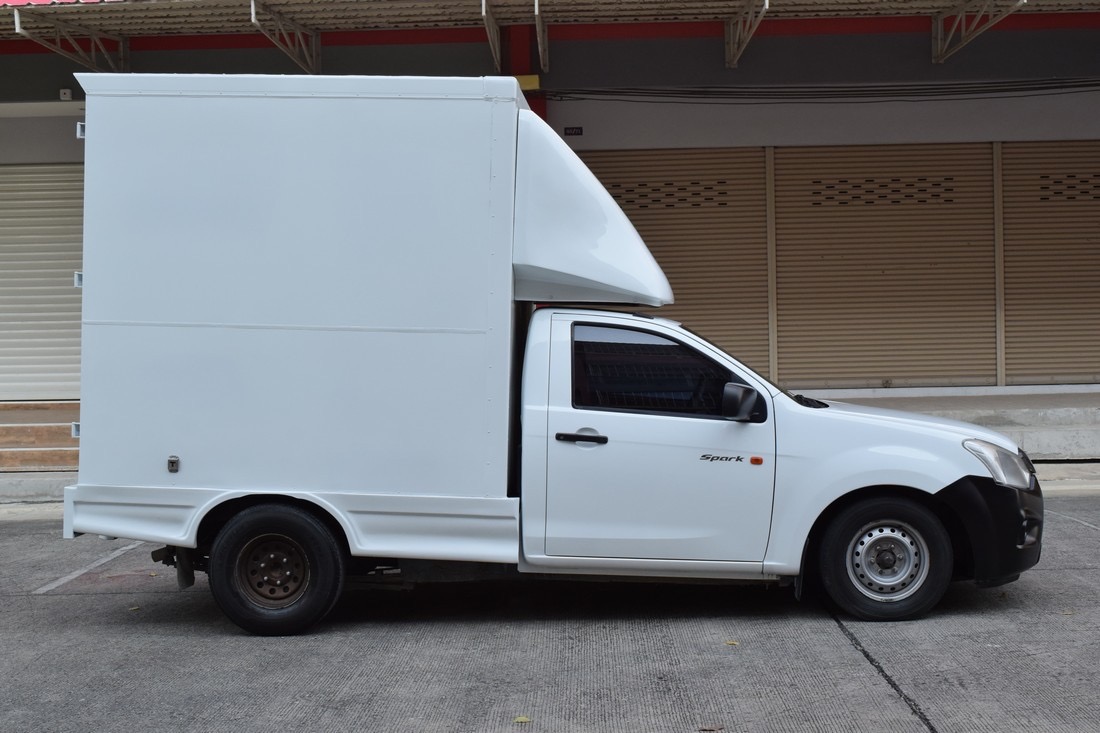 Isuzu D-Max Spark ปี 2017 สีขาว