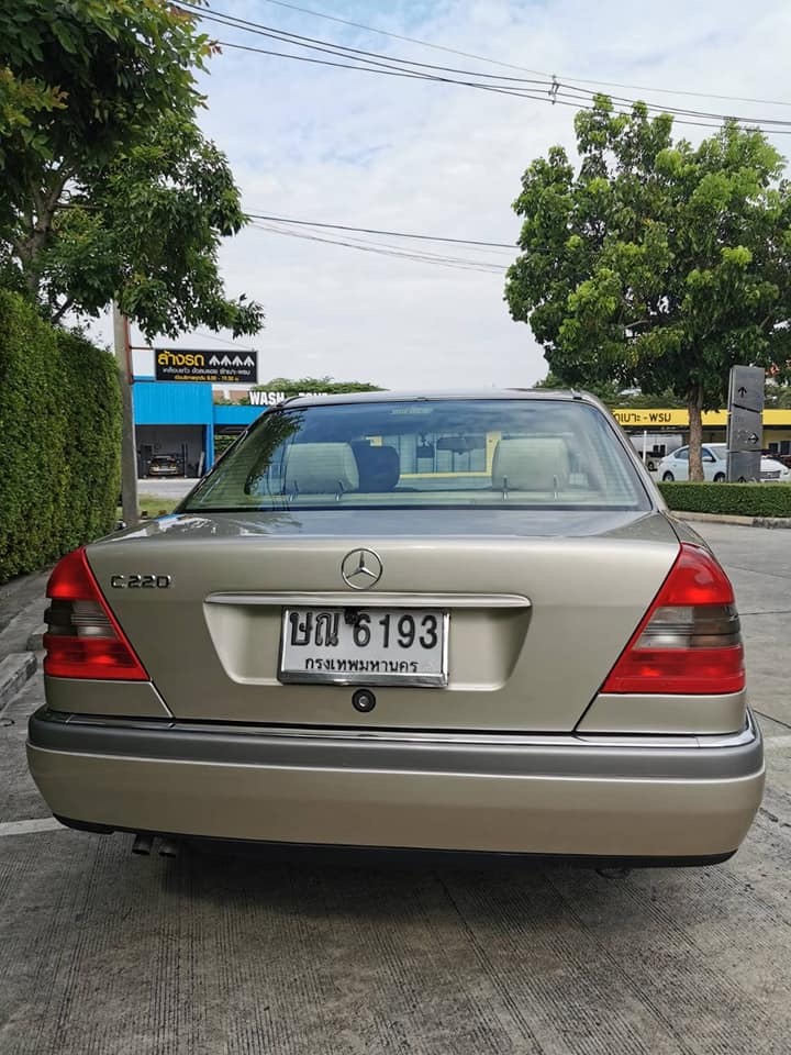 Mercedes-Benz C-Class W202 C220 ปี 1996 สีทอง