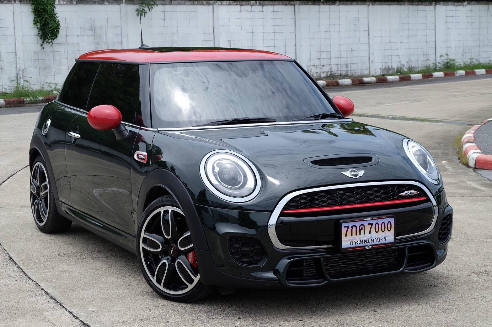 Mini Hatch (Cooper) Gen3 F56 (3 ประตู) ปี 2018 สีดำ