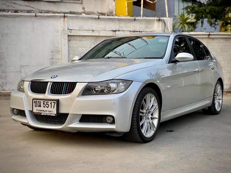 BMW 3 Series E90 320i ปี 2007 สีเงิน