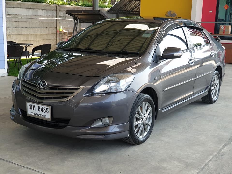 Toyota Vios ปี 2012 สีเทา