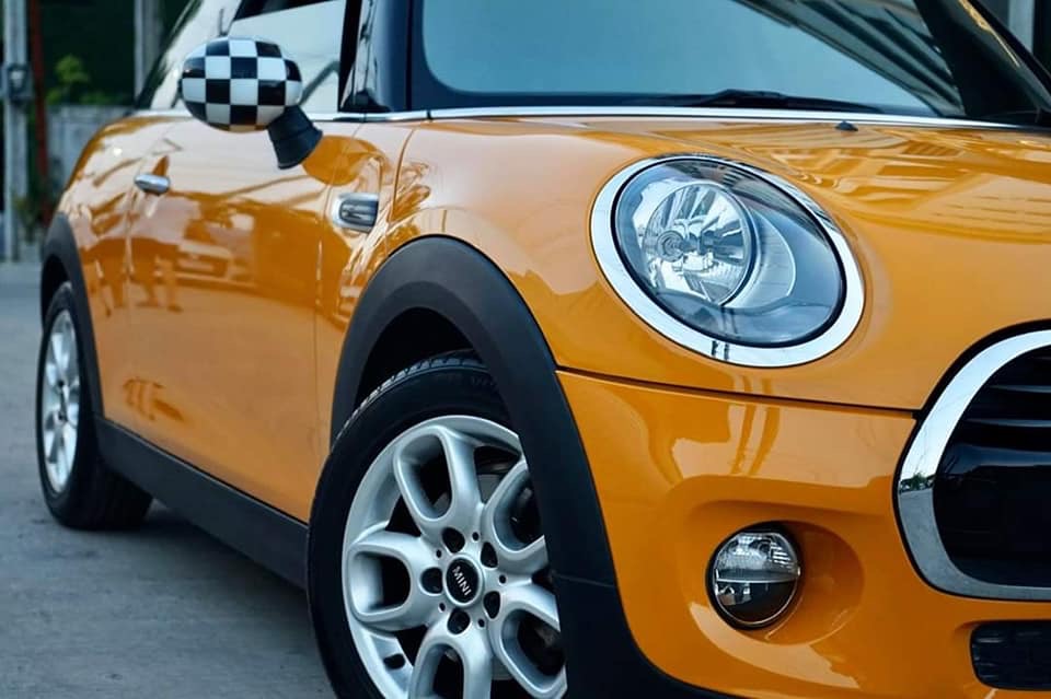 Mini Cooper (Hatch) Look3 F56 (3 ประตู) ปี 2016 สีเหลือง