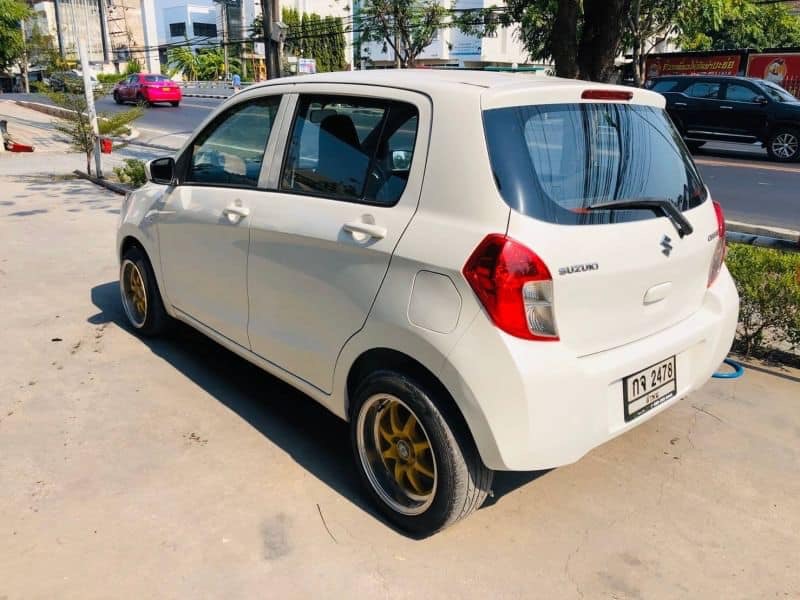 Suzuki Celerio ปี 2015 สีขาว