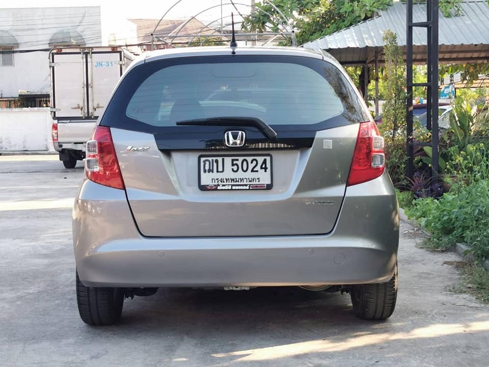 Honda Jazz GE ปี 2009 สีเทา