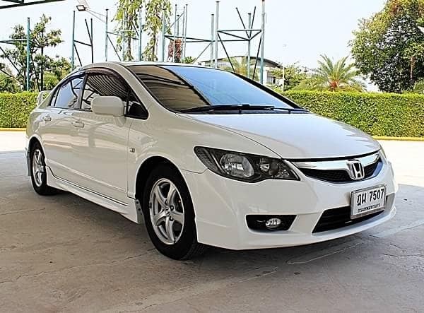 Honda Civic FD ปี 2010 สีขาว