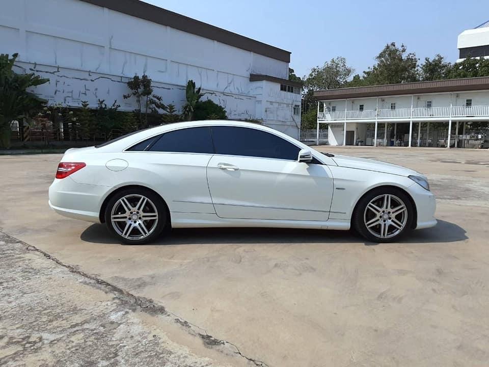 Mercedes-Benz C207 E250 ปี 2011 สีขาว