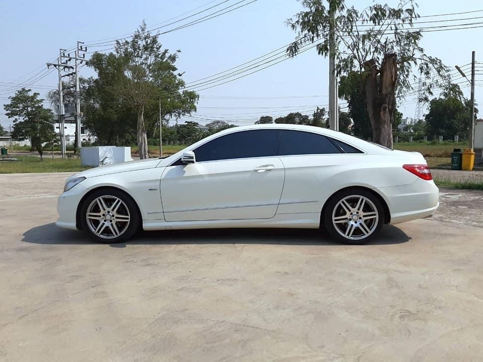 Mercedes-Benz C207 E250 ปี 2011 สีขาว