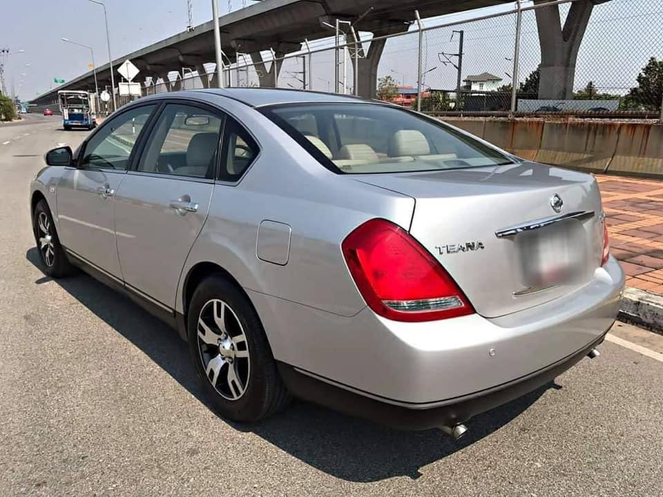 Nissan Teana J31 ปี 2006 สีเงิน