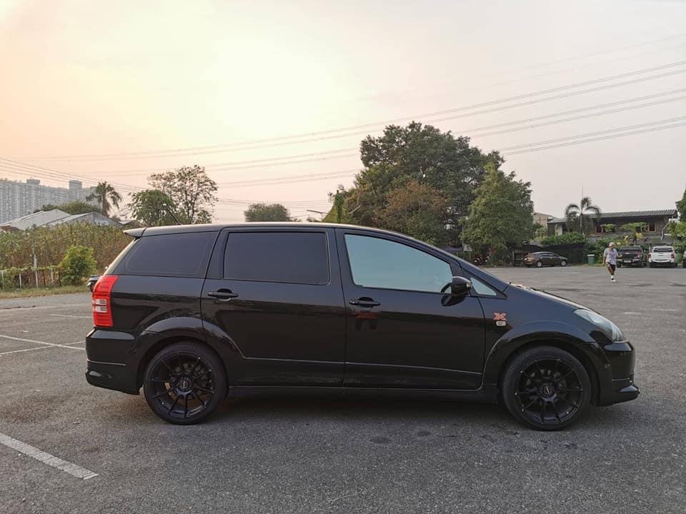 Toyota Wish ปี 2005 สีดำ