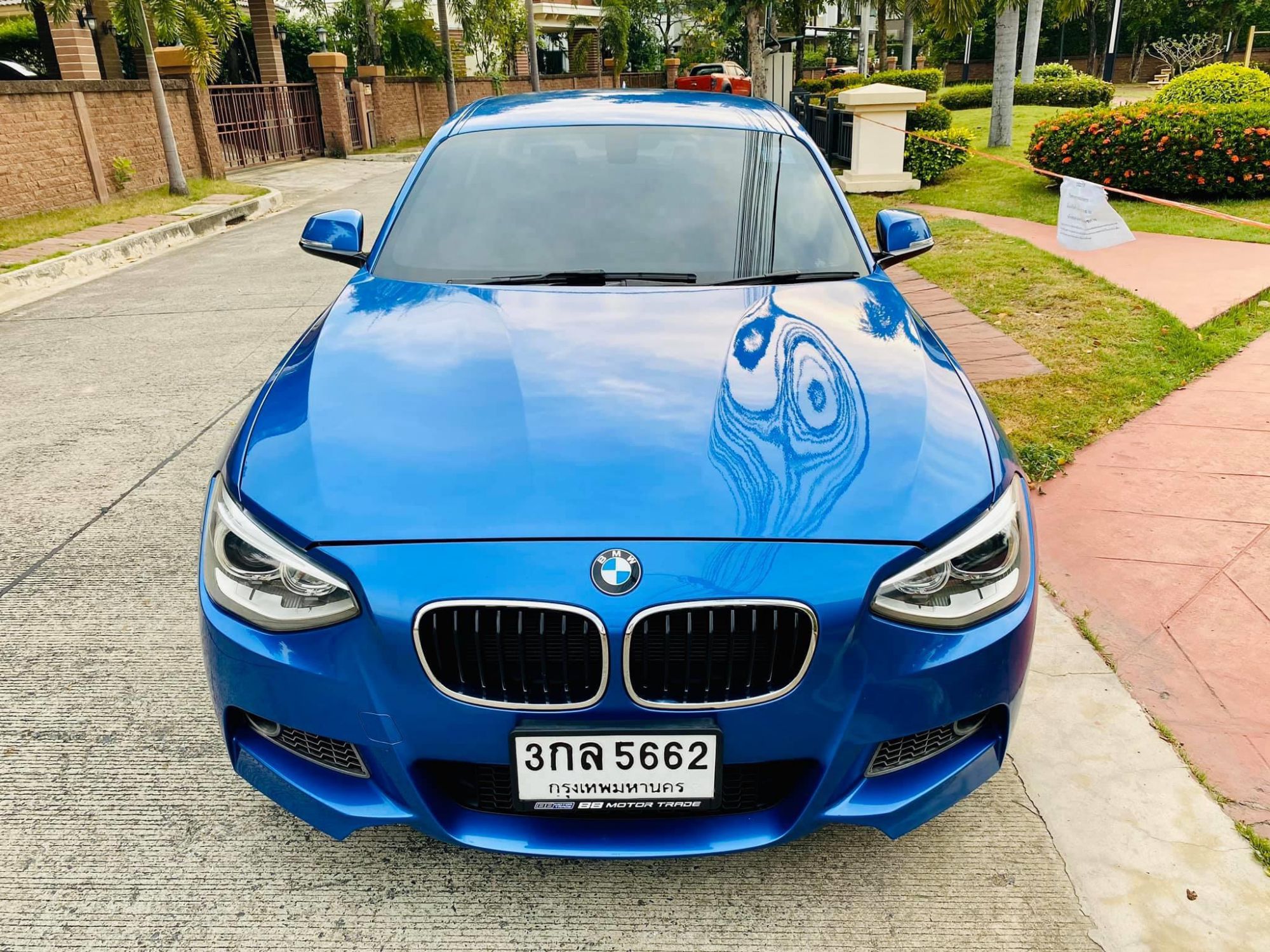 BMW 1 Series F20 116i ปี 2014 สีน้ำเงิน