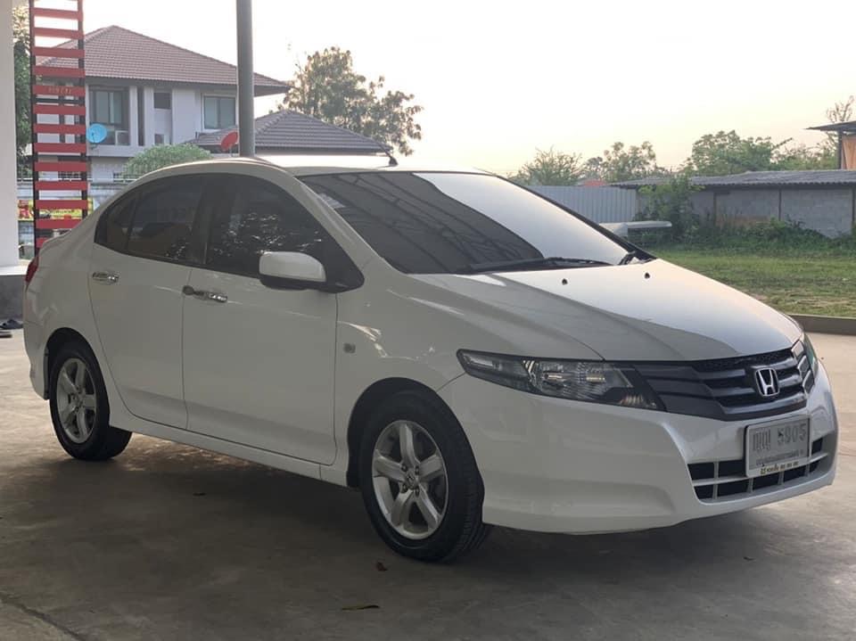 Honda City ปี 2011 สีขาว