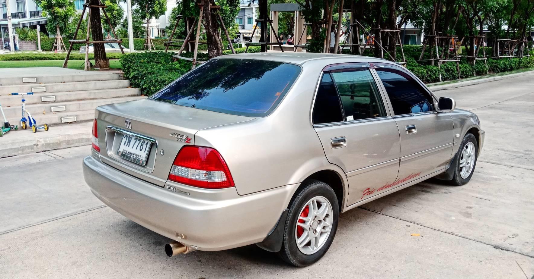 Honda City Type-Z ปี 2002 สีทอง