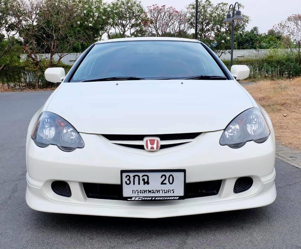 Honda Integra DC5 สีขาว