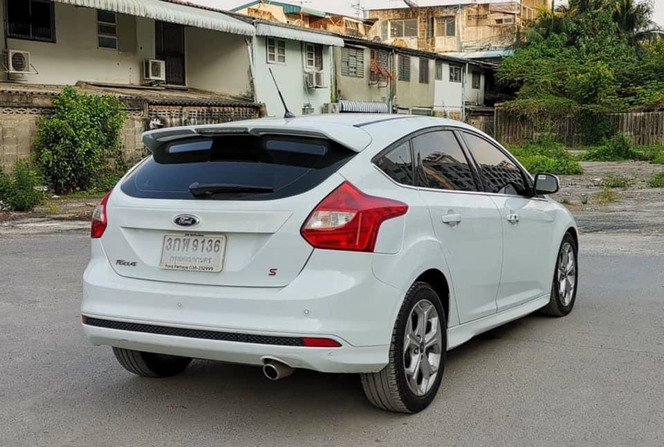 Ford Focus ปี 2014 สีขาว