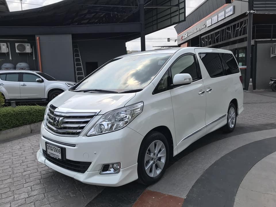 Toyota Alphard ปี 2014 สีขาว