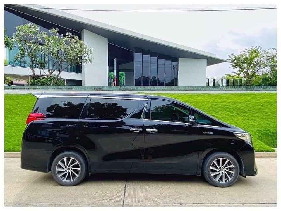 Toyota Alphard ปี 2017 สีดำ