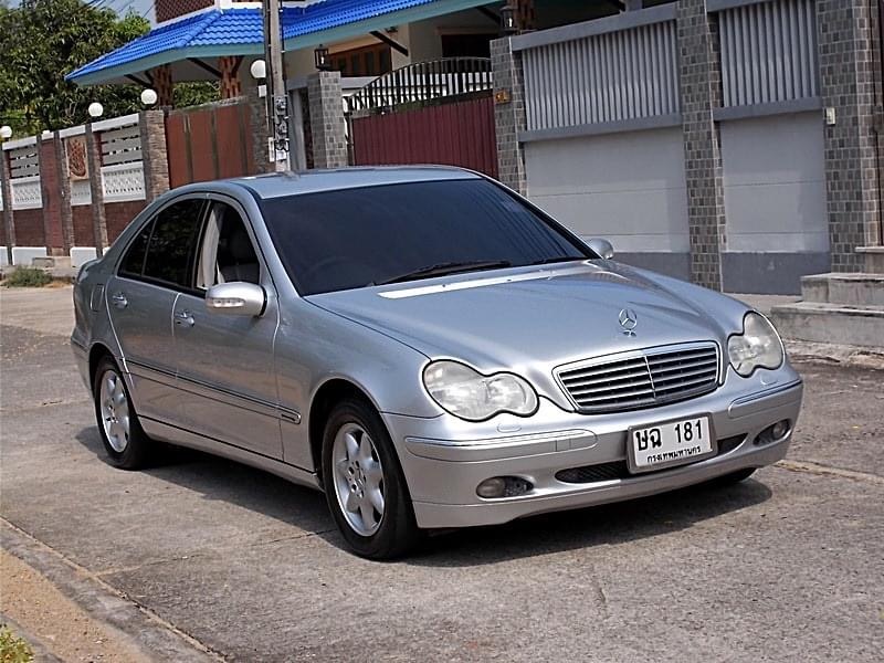 Mercedes-Benz C-Class W203 C180 ปี 2000 สีเทา