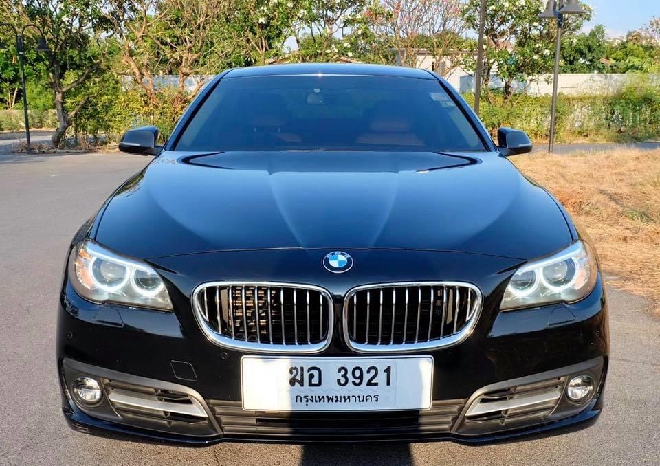 BMW 5 Series F10 520d ปี 2017 สีดำ