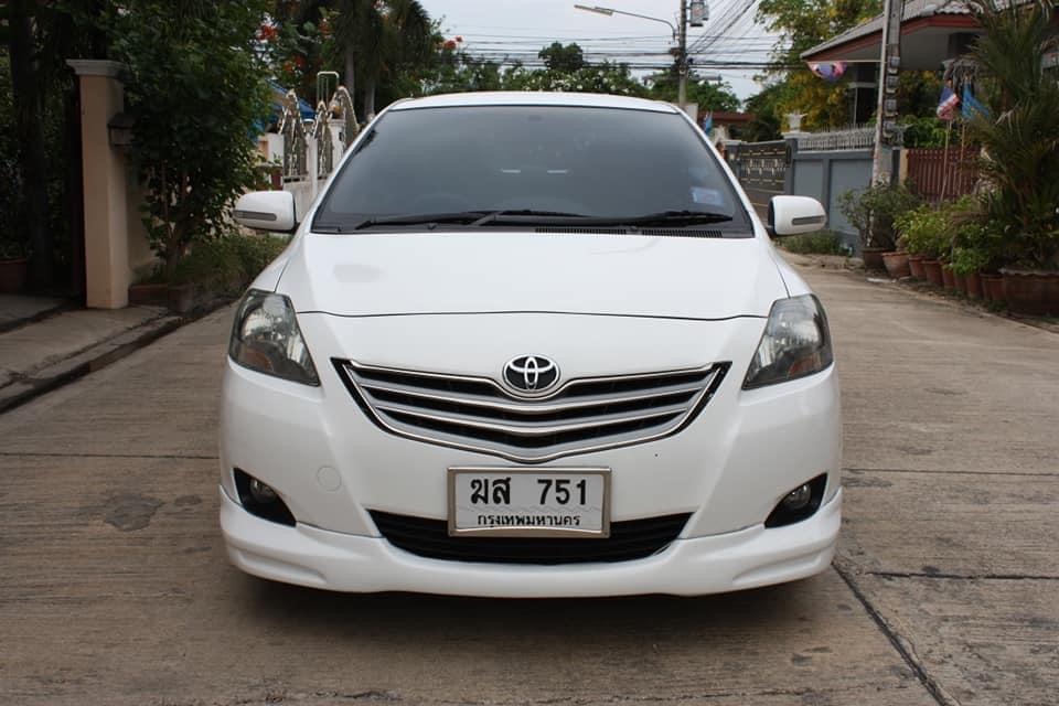 Toyota Vios ปี 2012 สีขาว