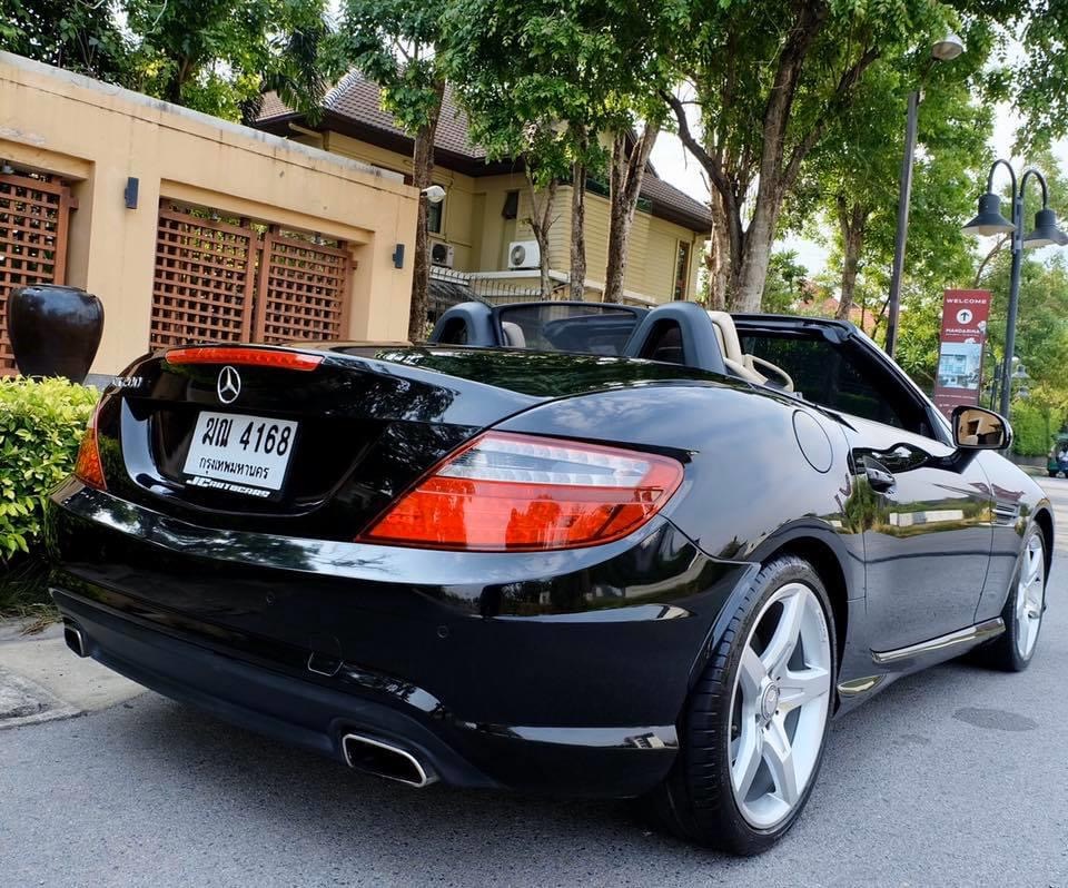 Mercedes-Benz SLK-Class R172 SLK200 ปี 2012 สีดำ