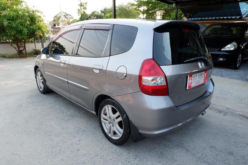 Honda Jazz GD ปี 2005 สีเทา