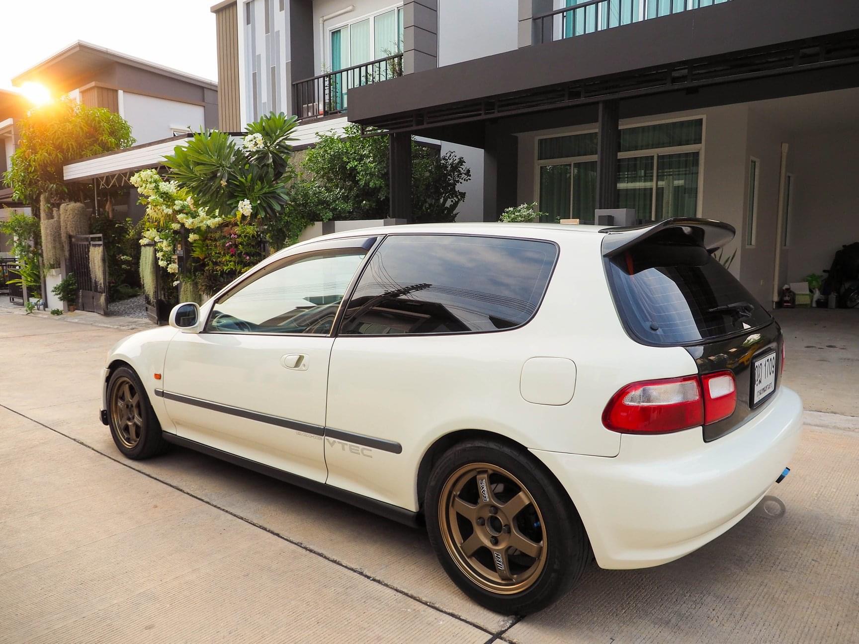 Honda Civic EG โฉม 3 ประตู ปี 1994 สีขาว