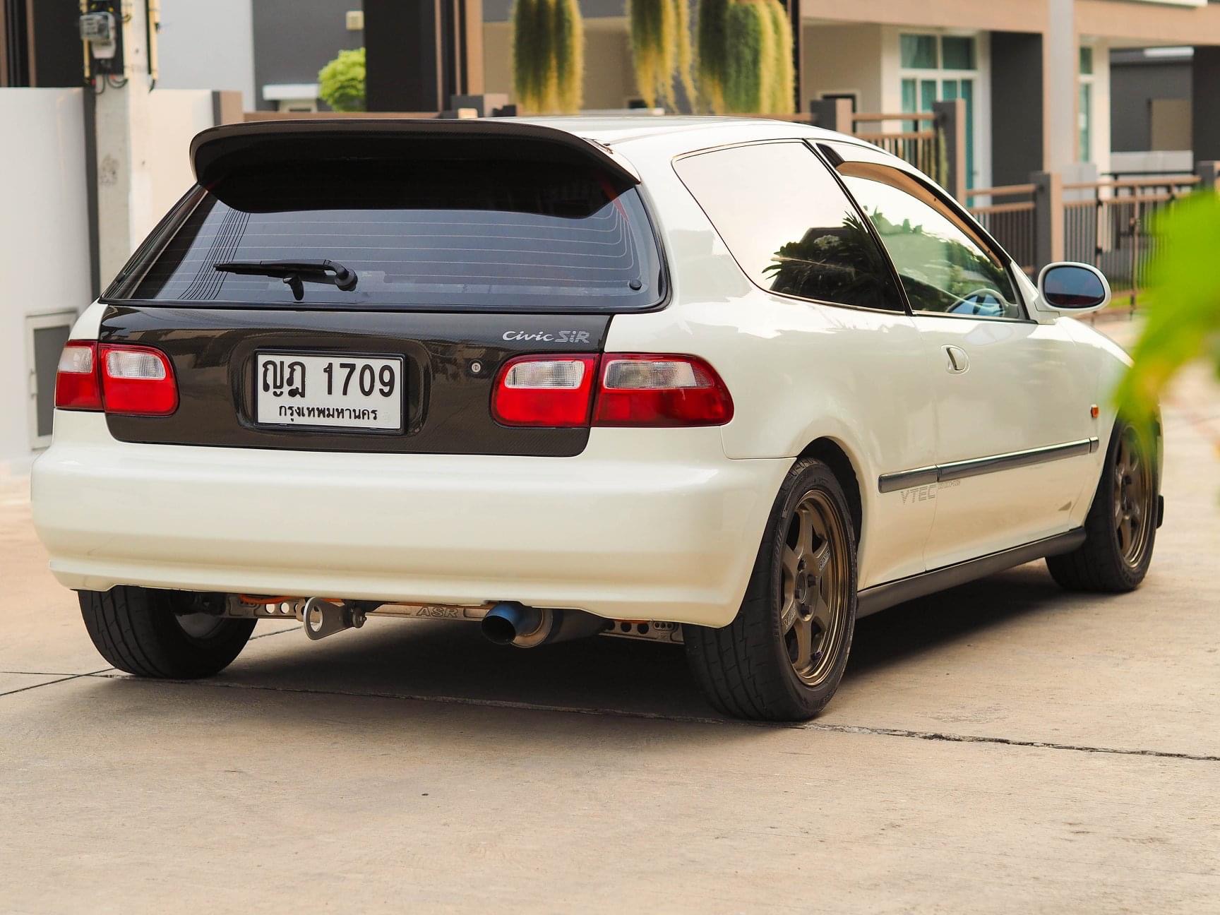 Honda Civic EG โฉม 3 ประตู ปี 1994 สีขาว