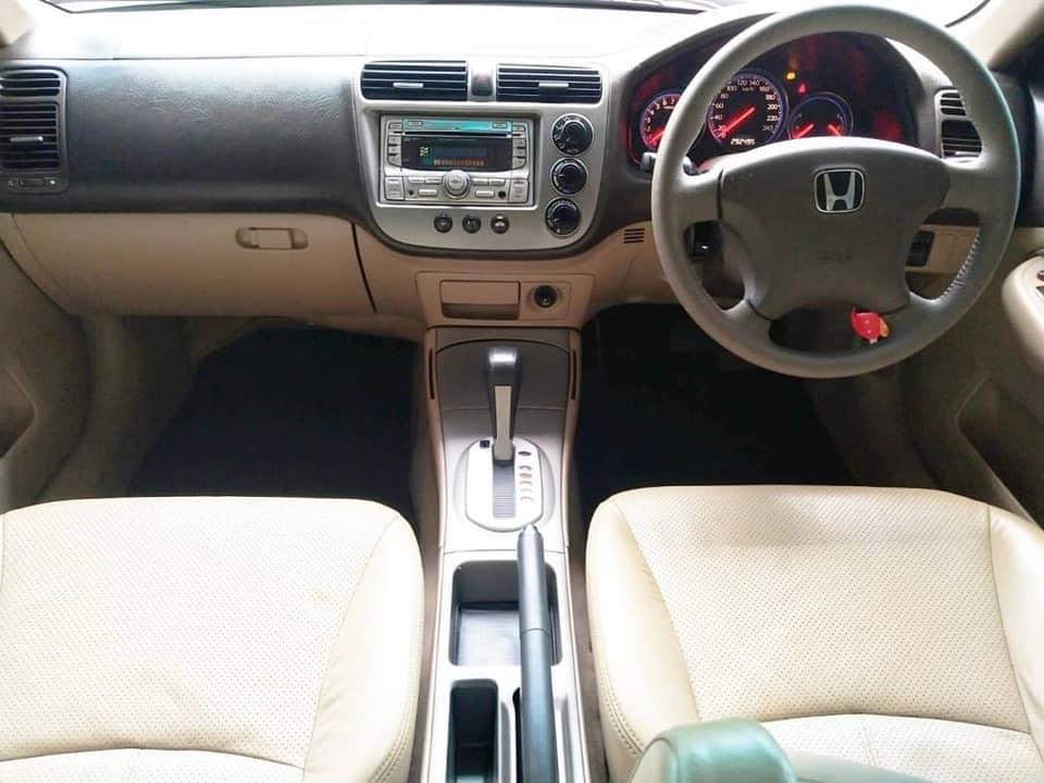 Honda Civic ES (Dimension) โฉม ตาเหยี่ยว ปี 2005 สีเงิน