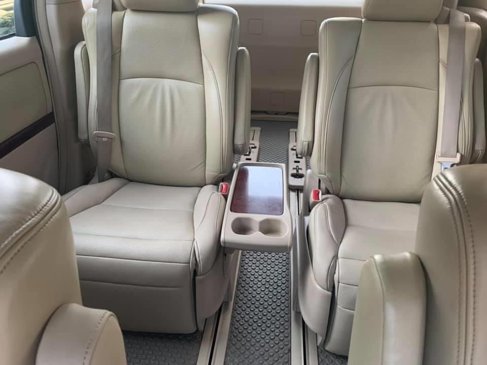 Toyota Alphard ปี 2008 สีขาว