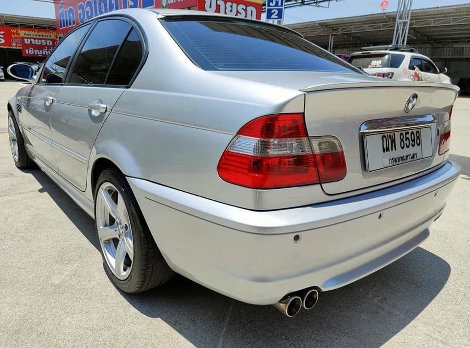 BMW 3 Series E46 318i ปี 2003 สีเงิน