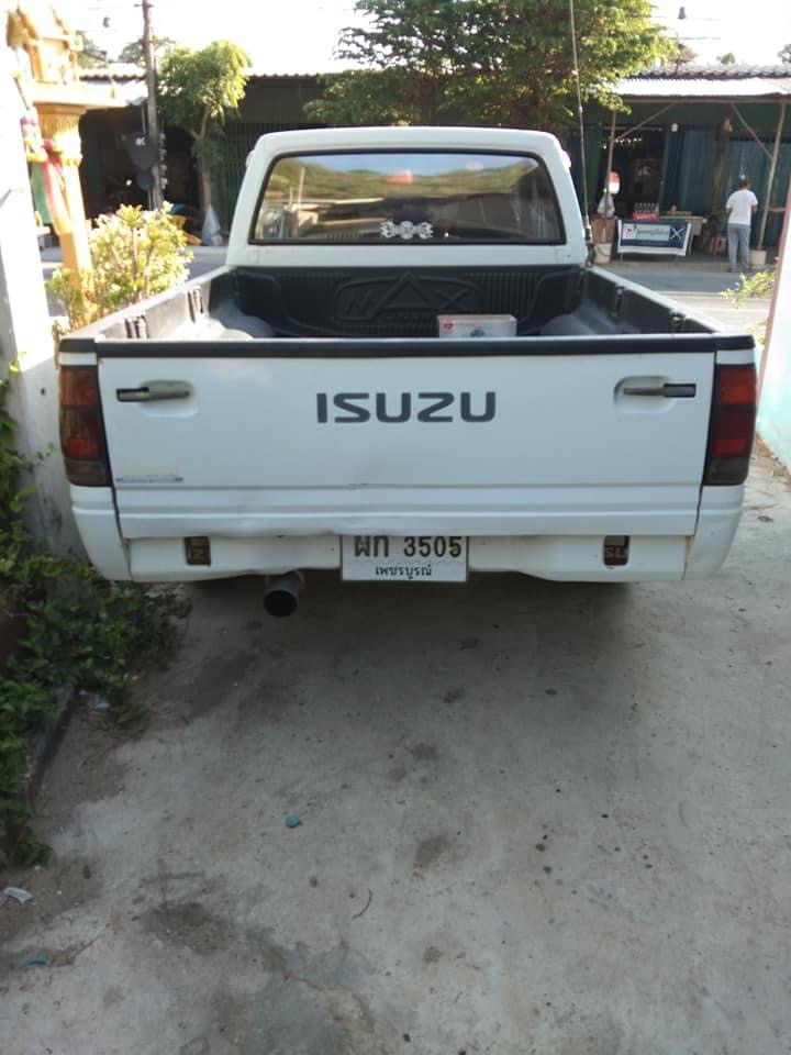 Isuzu TFR มังกรทอง ปี 1996 สีขาว