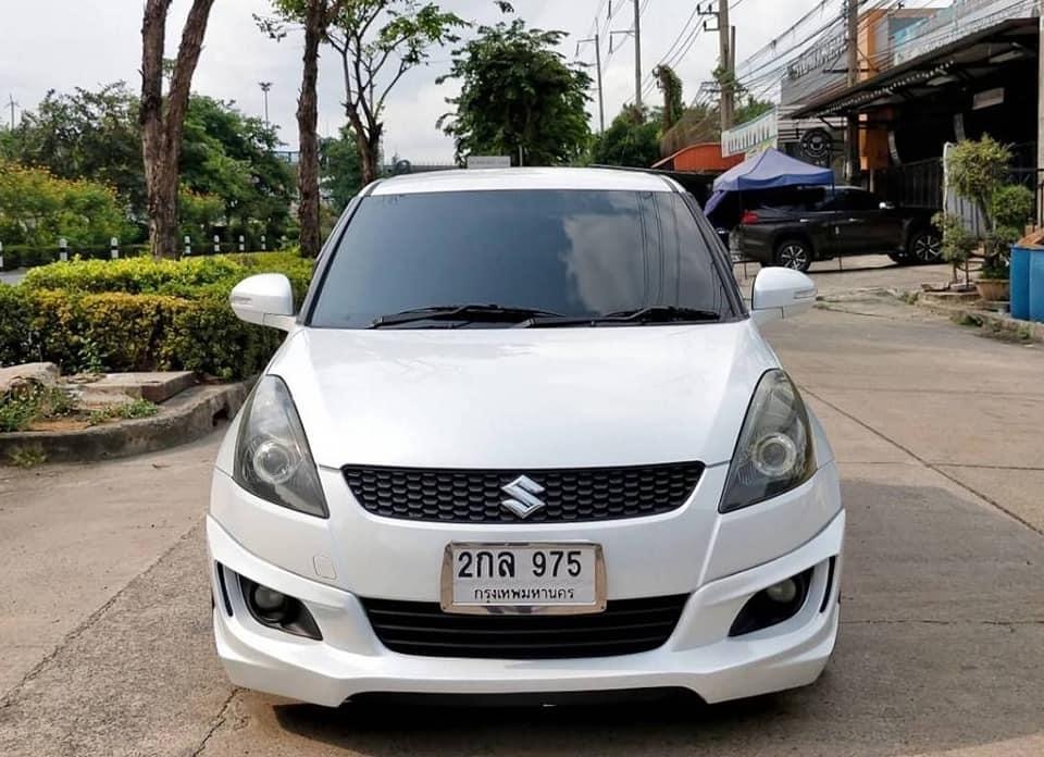 Suzuki Swift ปี 2013 สีขาว