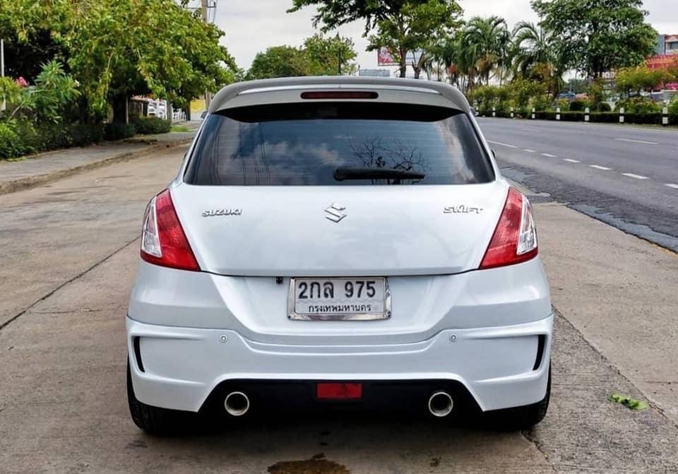 Suzuki Swift ปี 2013 สีขาว