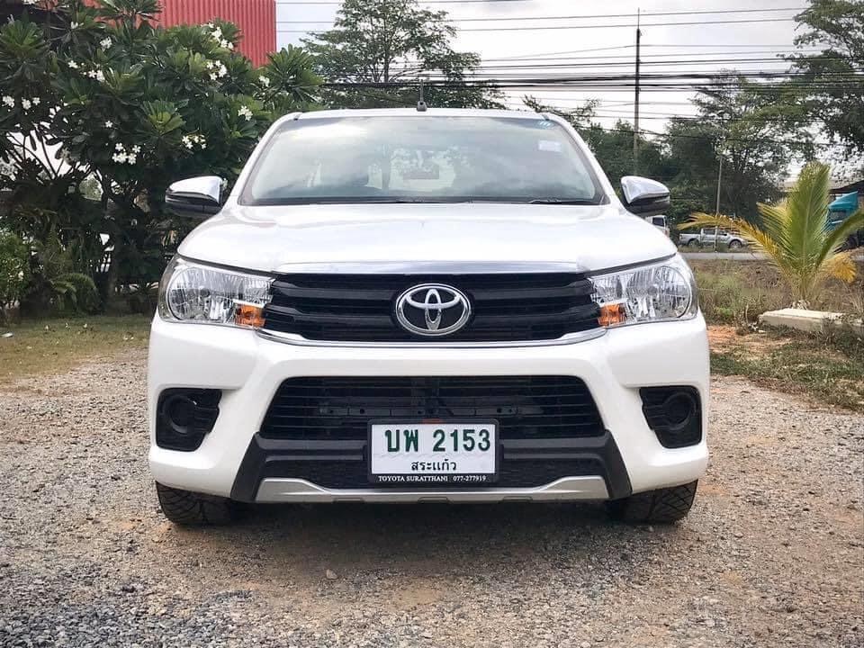 Toyota Hilux Revo Double cab ปี 2018 สีขาว