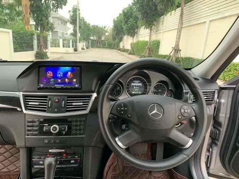 Mercedes-Benz E-Class W212 E250 ปี 2010 สีเทา