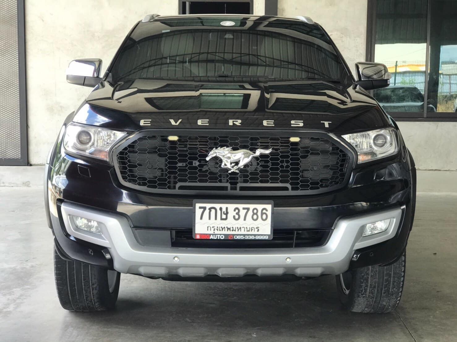 Ford Everest ปี 2018 สีดำ