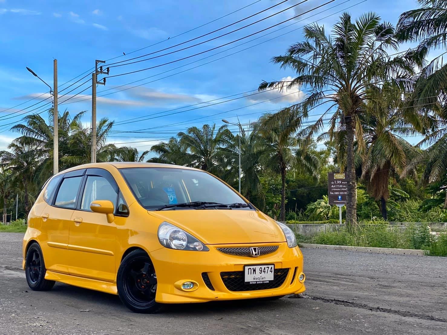 Honda Jazz GD ปี 2006 สีเหลือง