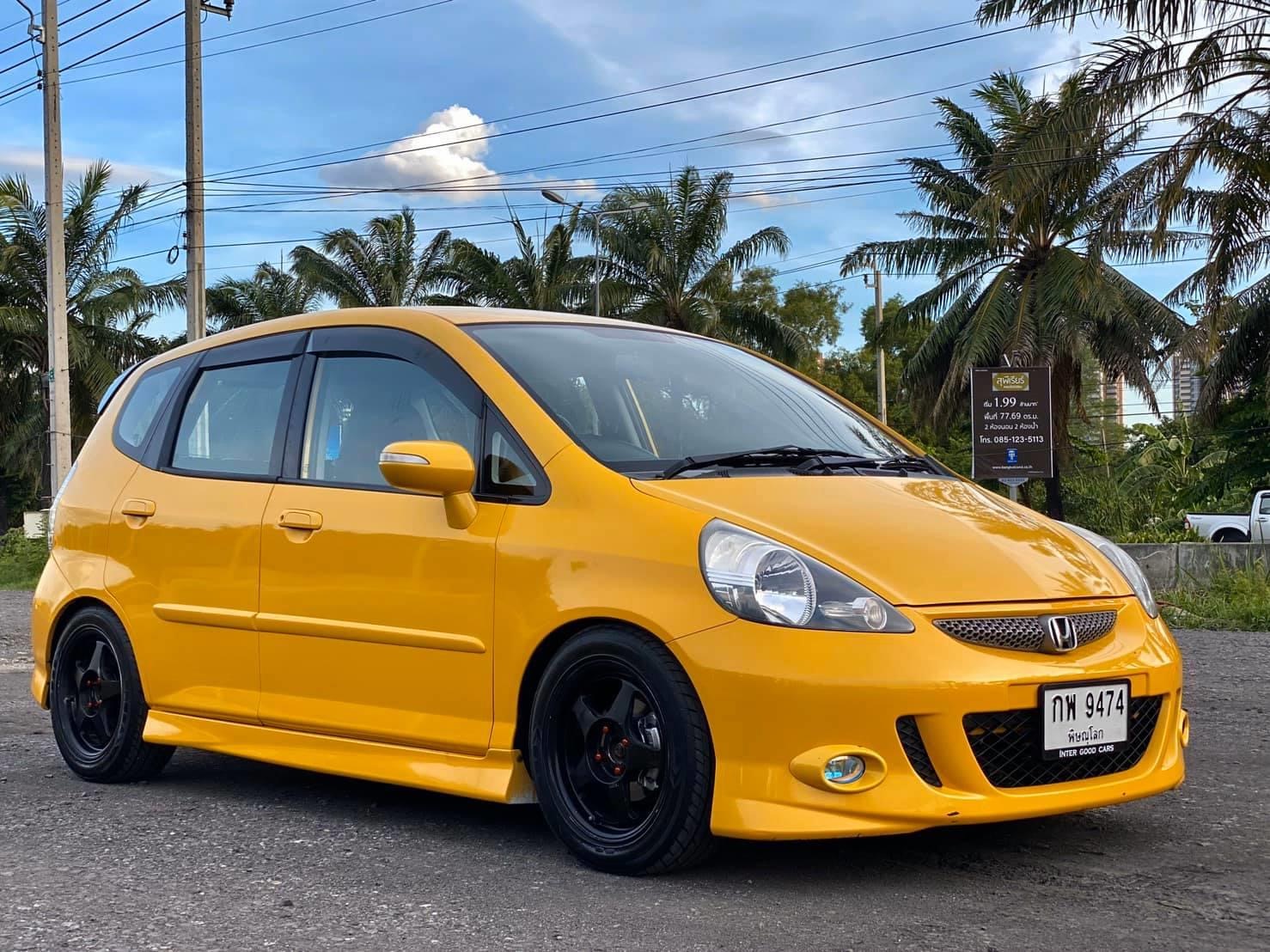 Honda Jazz GD ปี 2006 สีเหลือง