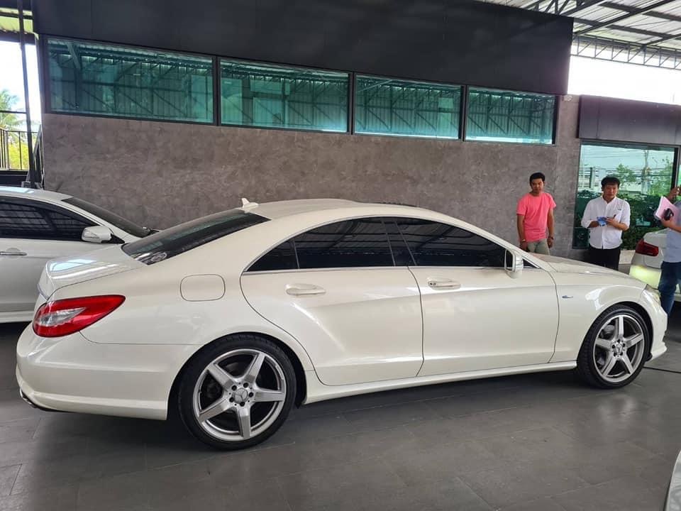 Mercedes-Benz CLS-Class W218 CLS350 ปี 2013 สีขาว