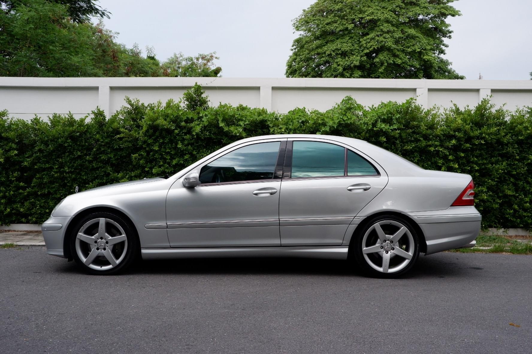 Mercedes Benz C230 AMG V6