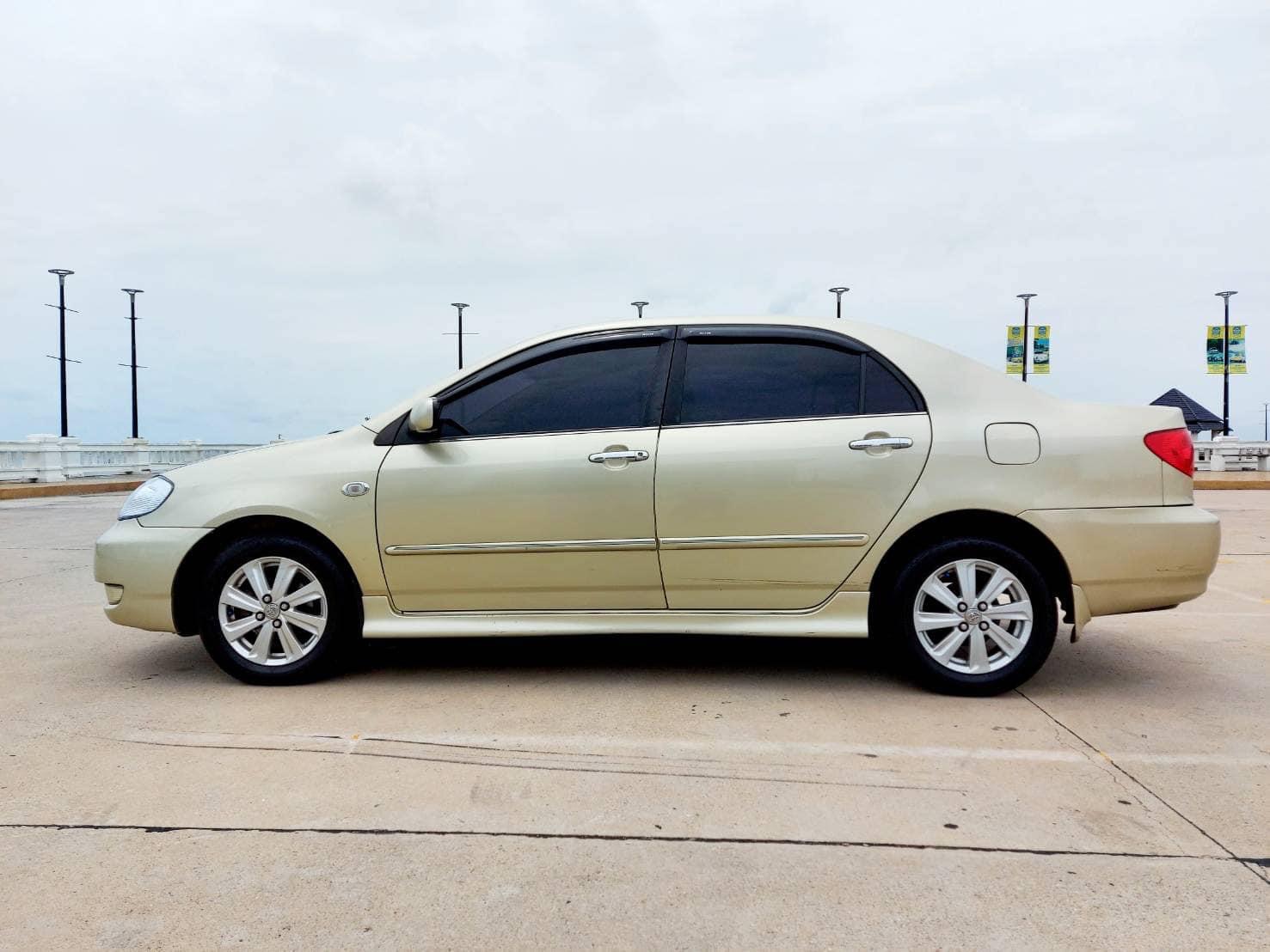 Toyata Corolla Altis 1.6E ปี 03 รถบ้าน เจ้าของขายเอง