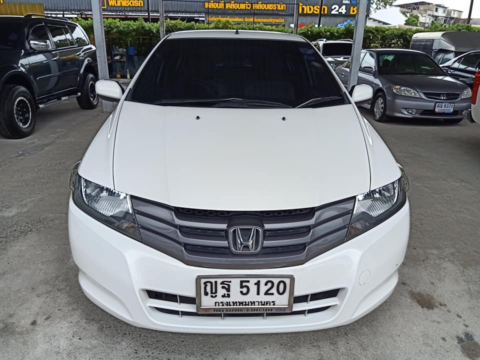 Honda City ปี 2010 สีขาว