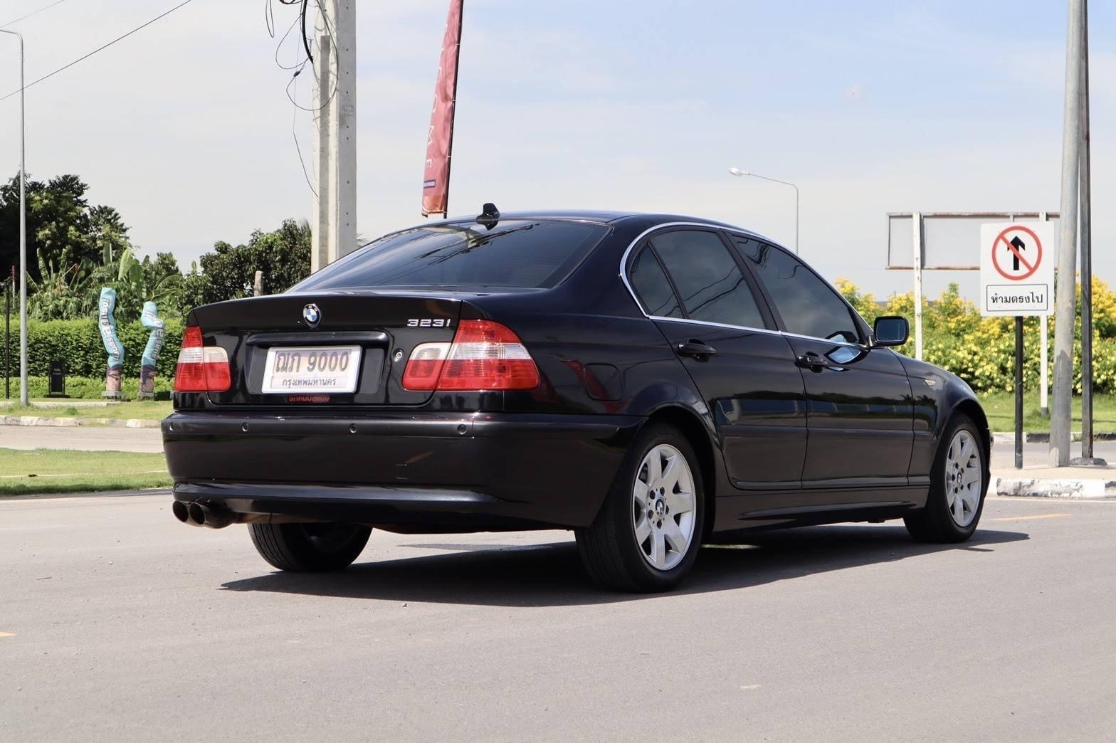 BMW 3 Series E46 323i ปี 2006 สีดำ